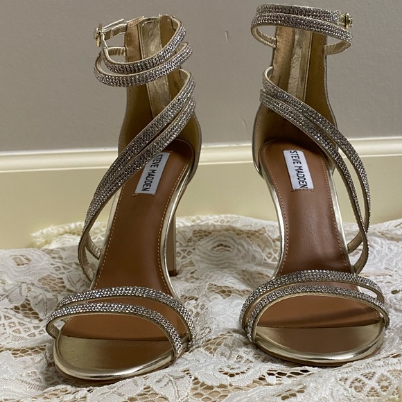 Steve Madden Fifi Size 9 New With Box - Picture 2 of 8